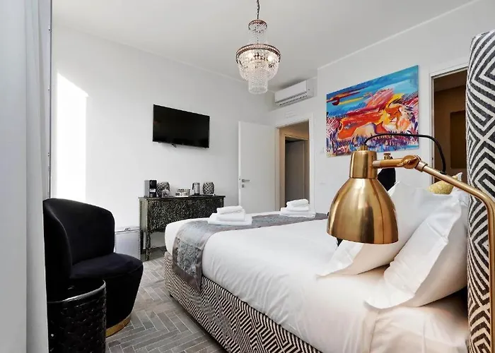 Boutique Suites Della Croce